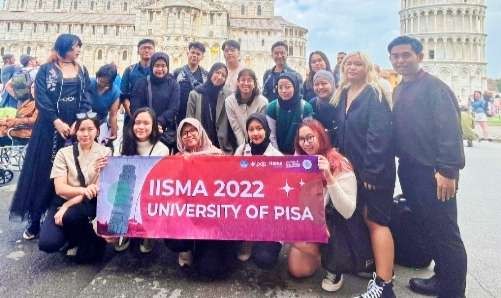 Peserta Program IISMA 2022 yang mengikuti pendidikan selama satu semester di PISA Unversity (foto: IISMA)