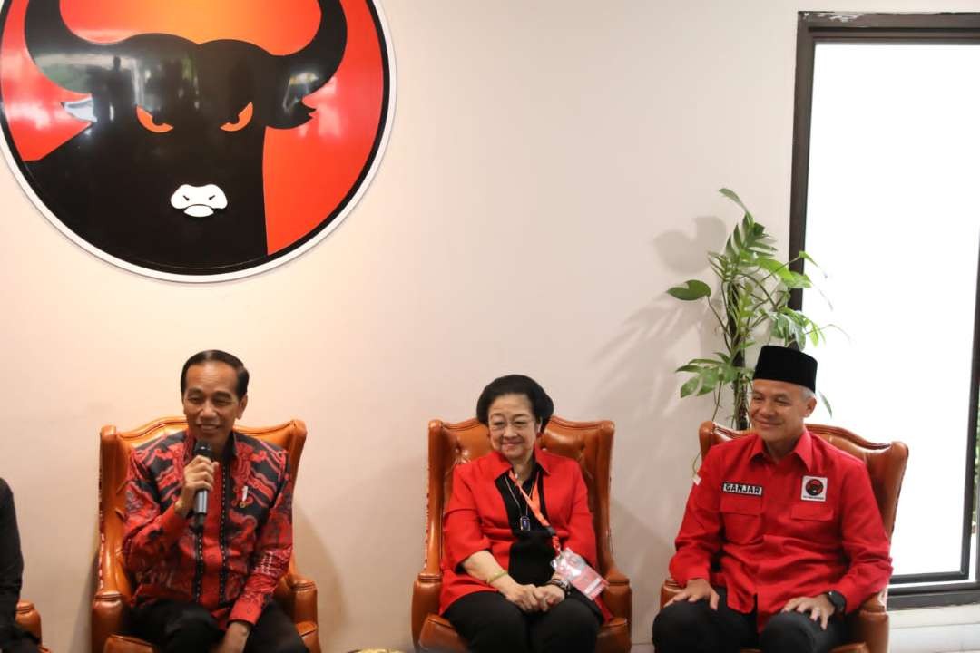 Presiden Joko Widodo memuji Ganjar Pranowo karena miliki nyali dan keberanian. (Foto: Humas Pemprov Jawa Tengah)