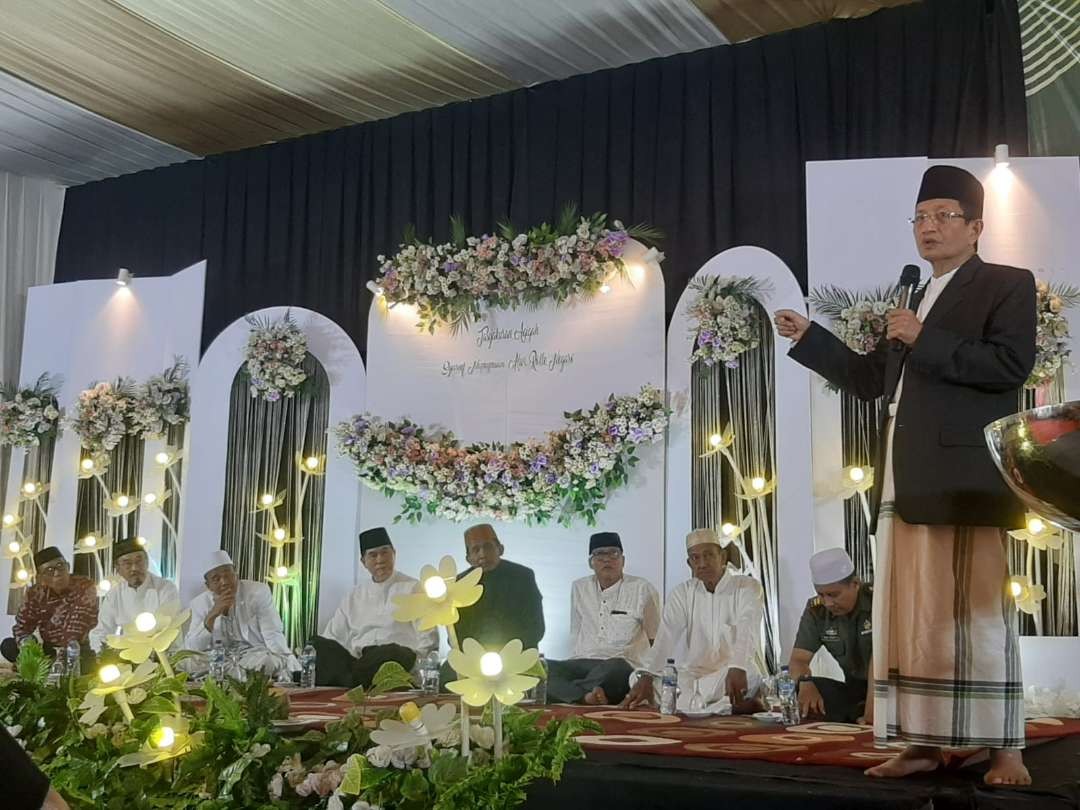 Imam Besar Masjid Istiqlal Jakarta, Prof. Nasaruddin Umar saat berceramah dalam Tabligh Akbar di Kota Probolinggo. (Foto: Ikhsan Mahmudi/Ngopibareng.id)