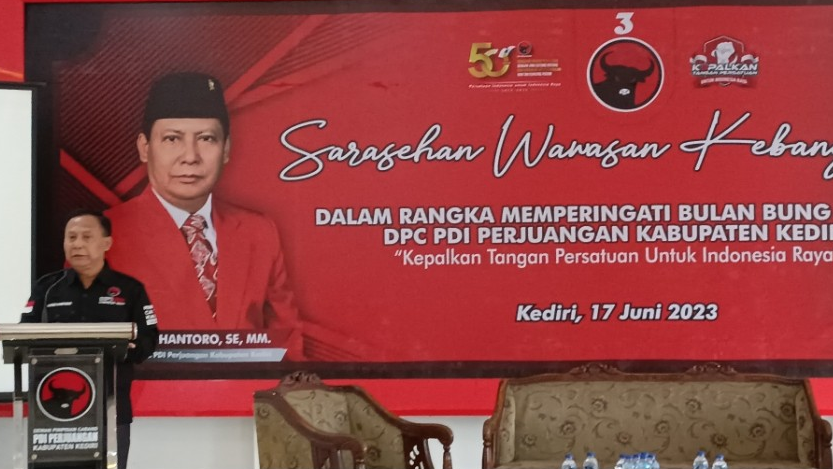 Tumbuhkan rasa nasionalisme, DPC PDIP Kabupaten Kediri gelar sarasehan wawasan kebangsaan. (Foto: Fendi Lesmana/Ngopibareng.id)