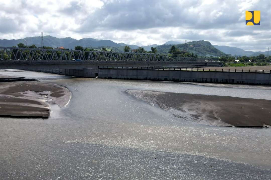 Kementerian PUPR menyelesaikan pekerjaan pengendalian banjir di Tukad Unda di Kabupaten Klungkung, Bali. (Foto: Humas Kementerian PUPR)