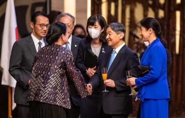 Kaisar Jepang Hironomiya Naruhito bertemu Ketua DPR RI, Puan Maharani, berkomitmen meningkatkan hubungan bilateral. (Foto: Media Parlemen)