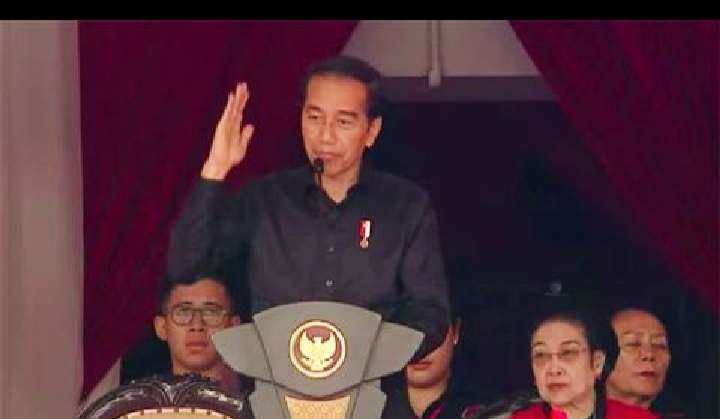 Presiden Jokowi berpudato pada puncak perimgatan bulan Bung Karno 2023 di GBK (Foto: Setpres)