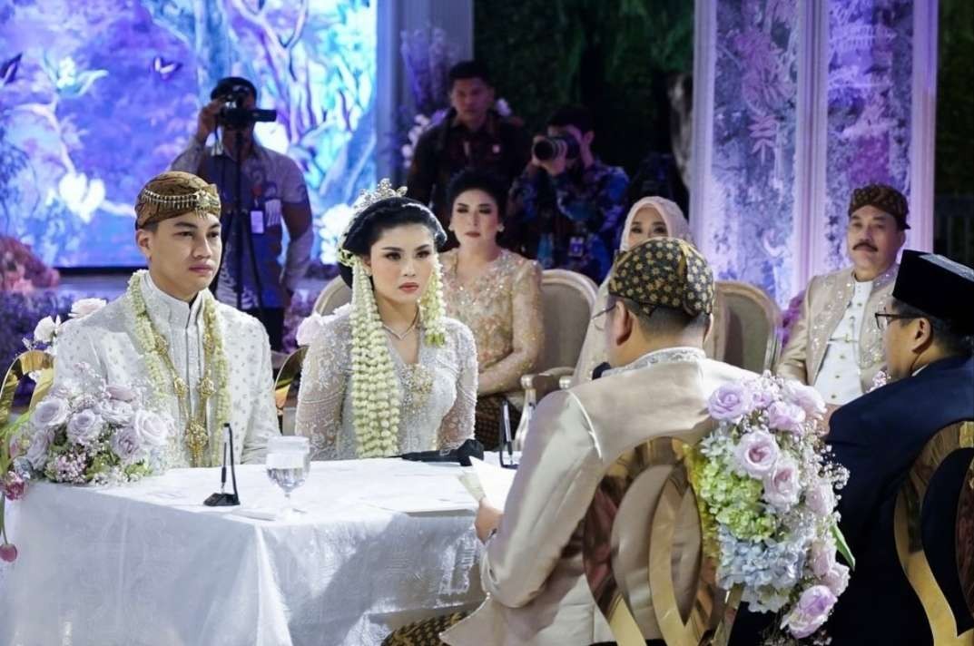 Pasangan Debby Pramestya Putri dan Iptu Nurul Farouq Fadillah. (Foto: Instagram Bamsoet)
