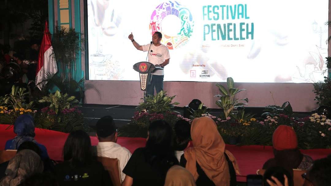 Walikota Surabaya, Eri Cahyadi saat menghadiri Festival Peneleh 2023. (Foto: Ist)