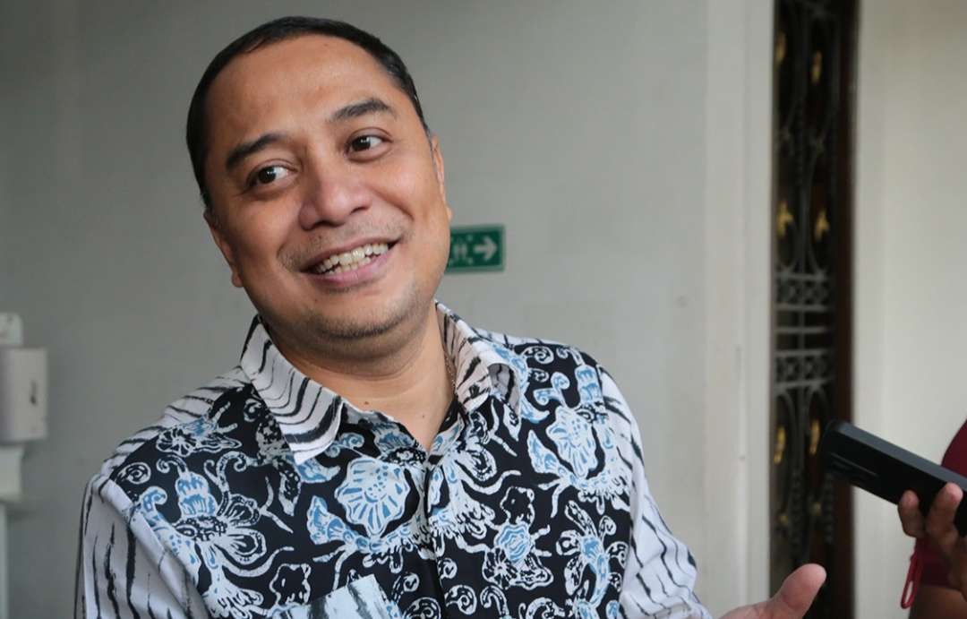 Walikota Surabaya, Eri Cahyadi saat ditemui di graha Sawunggaling beberapa waktu lalu. (Foto: Pita Sari/Ngopibareng.id)