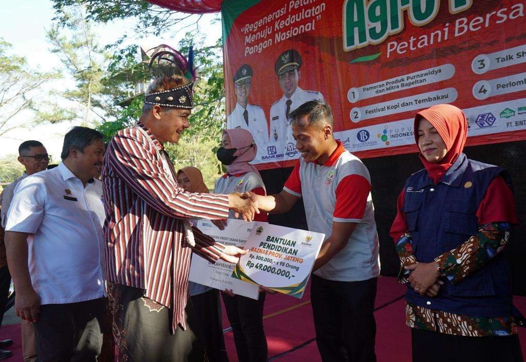 Gubernur Jawa Tengah, Ganjar Pranowo,  saat menghadiri Soropadan Agro Festival (SAF) 2023 di Temanggung, Kamis 20 Juli 2023. (Foto: dok. istimewa)