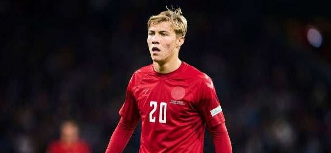 Rasmus Hojlund resmi hengkang ke Manchester United dari Atalanta
