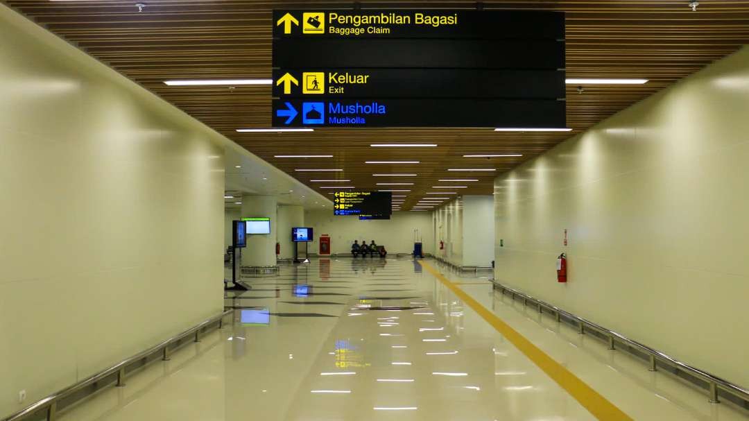 Alur kedatangan baru penumpang Garuda Indonesia di T1 Bandara Juanda (foto : Aini/Ngopibareng.id)