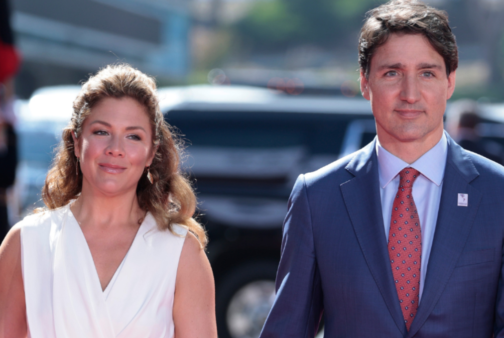 Perdana Menteri Kanada Justin Trudeau mengumumkan telah bercerai dengan istrinya, Sophie Gregoire Trudeau, setelah 18 tahun menikah. (Foto: Getty Images via stylecaster)