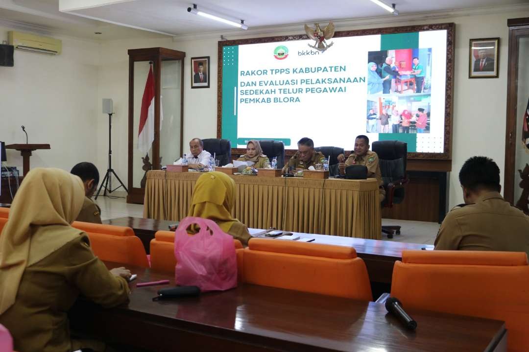 Rapat koordinasi dan evaluasi pelaksanaan sedekah telur pegawai Pemkab Blora (Foto; Humas Pemkab Blora)