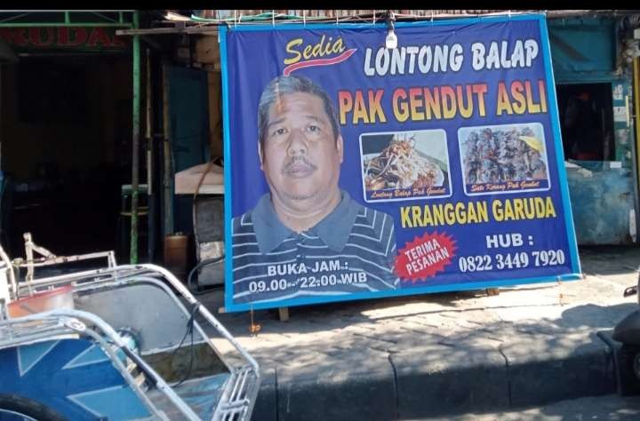 Lontong balap Pak Gendut Jl Kranggan Surabaya tetap dicari dan disukai para pelanggan. (Foto: Asmanu Sudharso/ngopibareng.id)