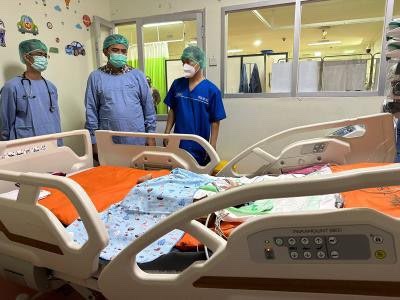 Kondisi bayi kembar siam pasca menjalani operasi pemisahan di RSSA Malang (Foto: Humas RSSA Malang)