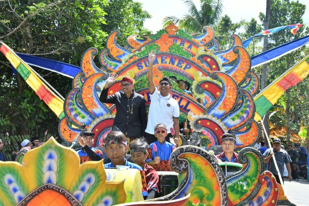 Bupati Sumenep Achmad Fauzi Wongsojudo, Ikut karnaval Hari Ulang Tahun (HUT) Kemerdekaan RI ke 78 di Kabupaten Sumenep, Minggu 20 Agustus 2023.(Foto: dok. sumenepkab)