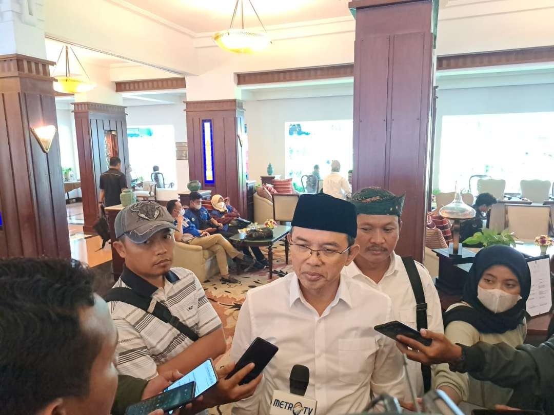 Wakil Sekretaris Dewan Syuro DPP PKB Maman Imanulhaq menjelaskan Ikhwal terpilihnya nama Muhaimin Iskandar sebagai Cawapres Anies. (Foto: Pita Sari/Ngopibareng.id)