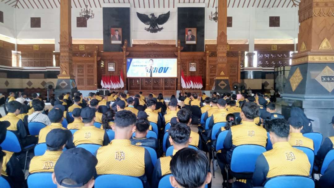 Pemberangkatan atlet Kabupaten Tuban dalam ajang Porprov VIII Jawa Timur (Khoirul Huda/Ngopibareng.id)