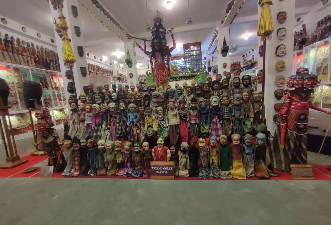 Koleksi museum gubug wayang.(Foto: Deni Lukmantara/Ngopibareng.id)