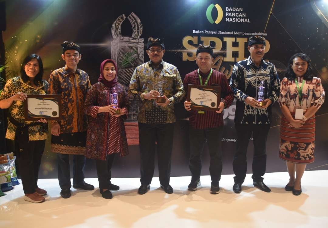 Pemerintah Provinsi Jawa Tengah meraih penghargaan Stabilisasi Pasokan dan Harga Pangan (SPHP) kategori Pelaksana SPHP Terbaik Pertama. (Foto: Dok Jateng)