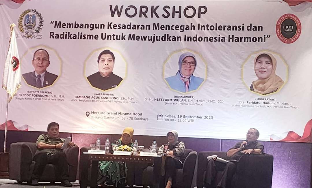 Workshop bertajuk "Membangun Kesadaran Mencegah Intoleransi dan Radikalisme untuk Mewujudkan Indonesia Harmoni" di Hotel Mercure Mirama Surabaya, Selasa 19 September 2023. (Foto:adi/ngopibareng.id