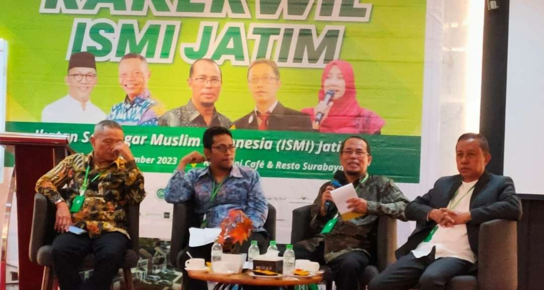 Jajaran ketua ISMI Jatim di Rakerwil yang digelar 19 September di Surabaya.(Foto: yusron for ngopiy.id)