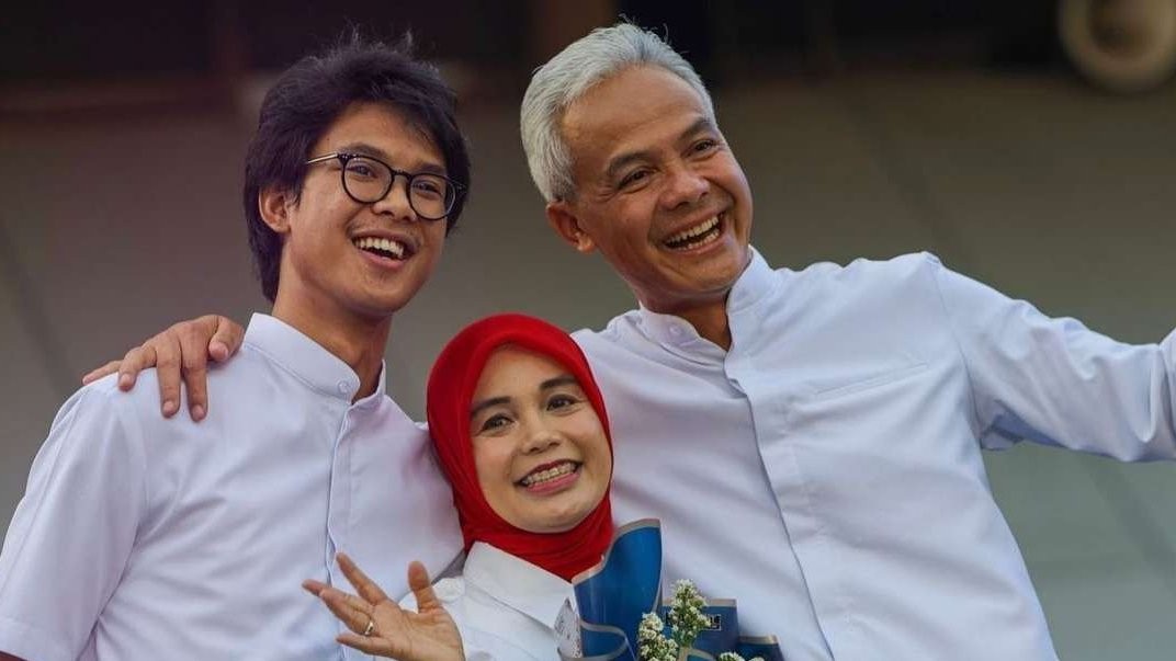 Siti Atikoh punya prinsip dalam mendidik sang anak semata wayangnya, Zinedine Alam Ganjar. (Foto: Instagram)