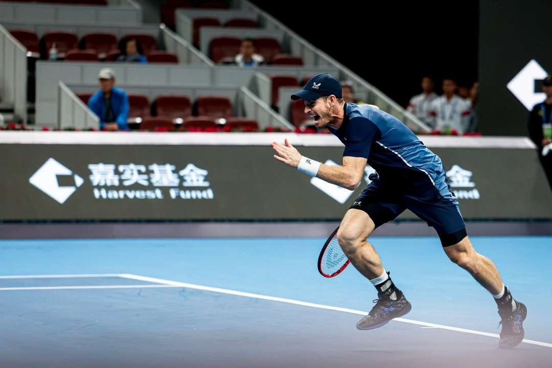 Andy Murray uring-uringan hingga banting raket usai dikalahkan Alex de Minaur di China Open