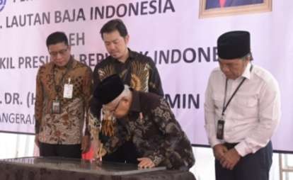 Wapres KH Ma'ruf Amin meresmikan pabrik baja PT Lautan Baja Indonesia di Kawasan Industri Balajara Mas, Tangerang, Banten. (Foto: Setwapres)
