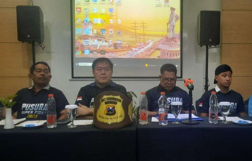 Konferensi Pers Tinju Pusura Super Fight 2023. (Foto: Rizal A/Ngopibareng.id)