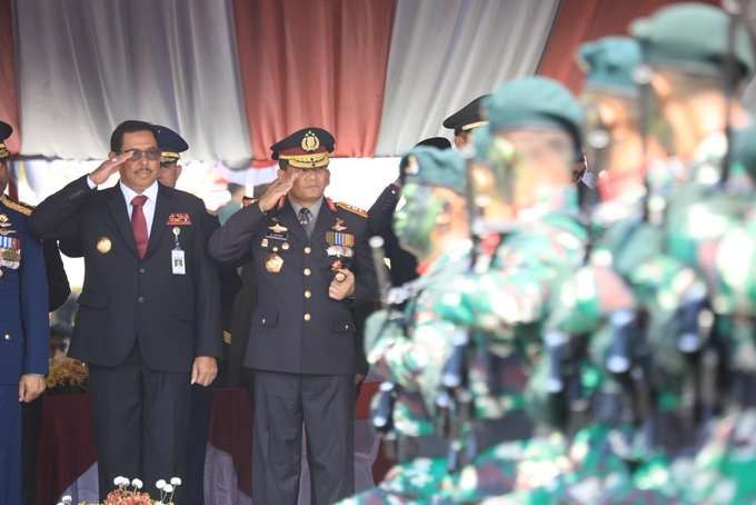 Penjabat (Pj) Gubernur Jawa Tengah, Komjen Pol (P) Nana Sudjana menghadiri HUT ke-78 TNI dan HUT ke-73 Kodam IV/ Diponegoro, di Makodam IV/ Diponegoro, Kamis 5 Oktober 2023. (Foto: Humas Pemprov Jateng)