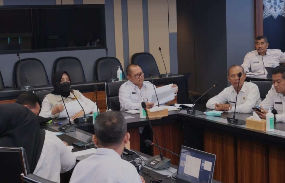 Bupati Mojokerto pimpin audit kasus stunting.(Foto: Dok Diskominfo)
