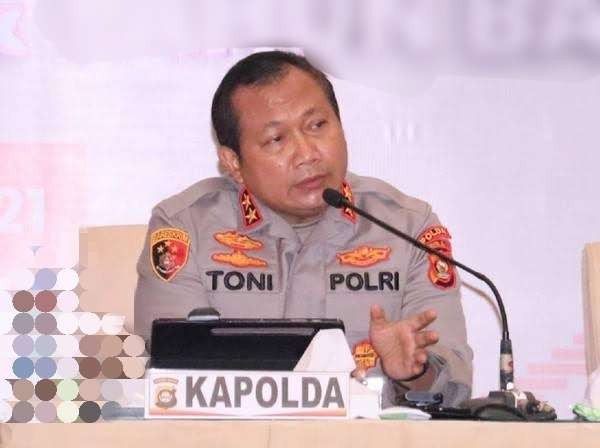 Mantan Kapolda Jawa Timur, Toni Hermanto pensiun. (Foto: Istimewa)