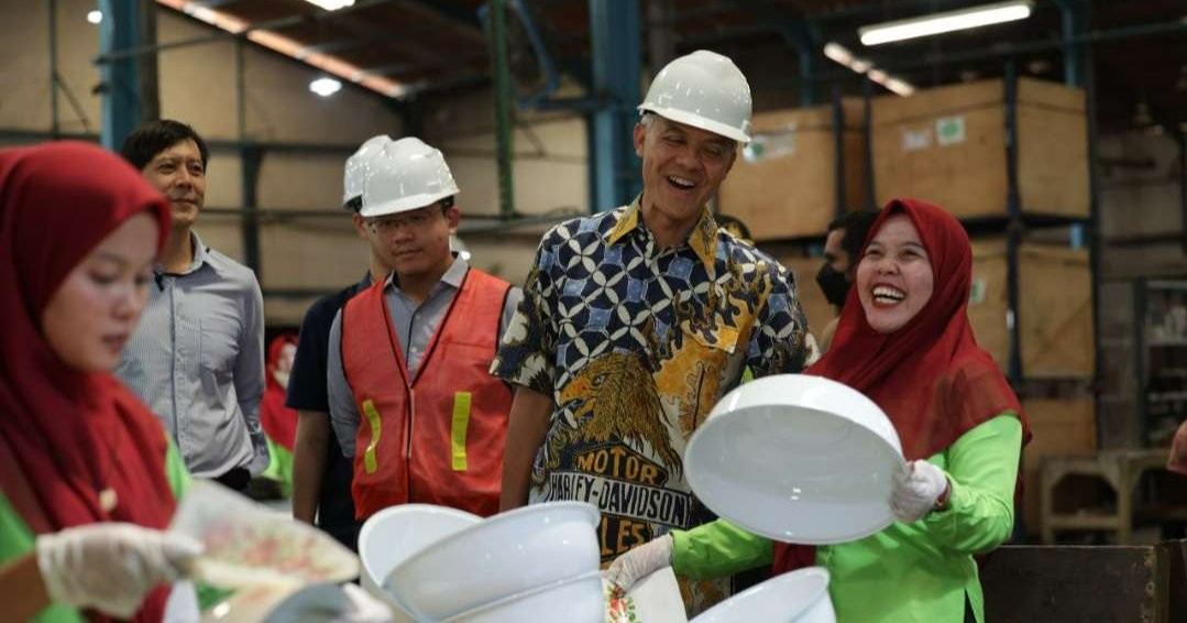 Bacapres 2024 Ganjar Pranowo saat mengunjungi perusahaan di Surabaya. (Foto: Tim Media Ganjar Pranowo)