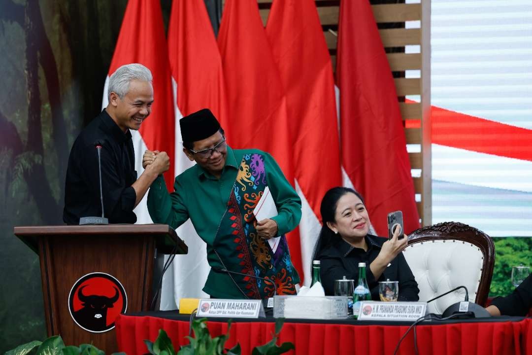 Ganjar Pranowo pastikan hukum di Indonesia tegas, gandeng cawapres Mahfud MD. (Foto: Istimewa)