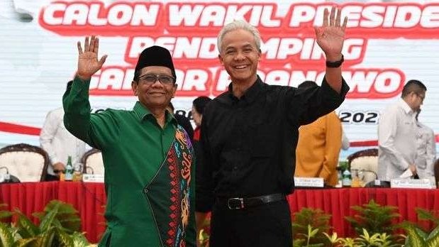 Duet bakal calon presiden (capres) Ganjar Pranowo dan bakal calon wakil presiden (bacawapres) Mahfud MD. (Foto: Tangkapan layar YouTube PDIP)