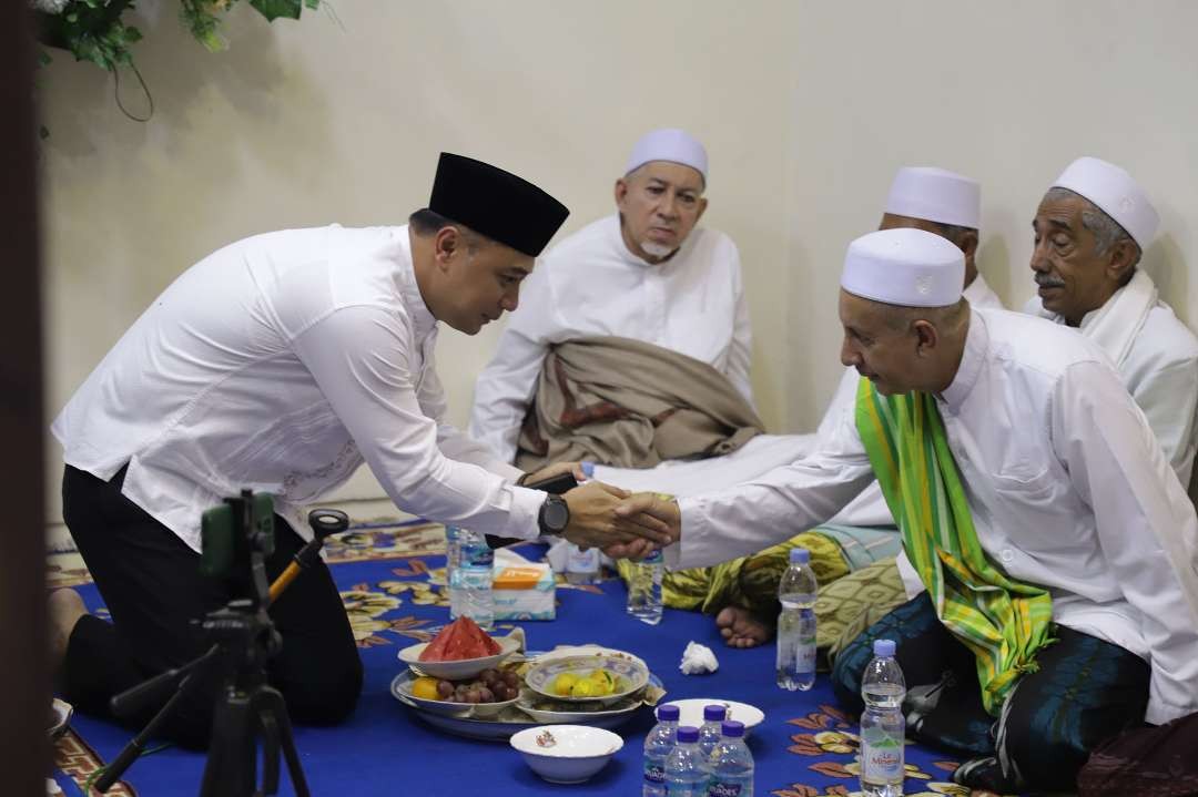 Ilustrasi bersalawat bersama kiai dan habaib digelar Pemkot Surabaya. (Foto: Humas Pemkot)