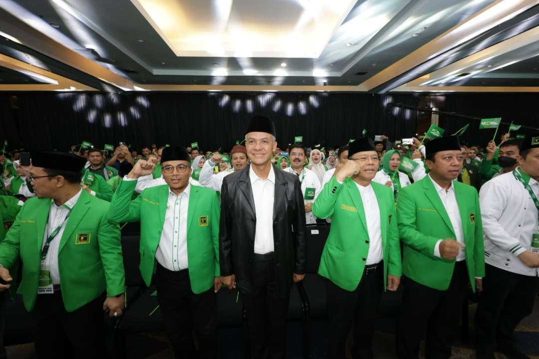 Setelah sukses di Jateng, Bacapres 2024 Ganjar Pranowo akan kembangkan Badan Amil Zakat Nasional di tingkat nasional. (Foto: Tim Media Ganjar Pranowo)
