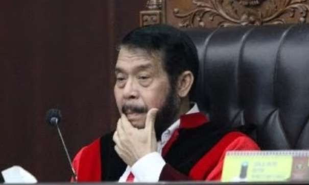 Ketua Mahkamah Konstitusi Anwar Usman tolak permohonan uji materi UU Pemilu syarat capres cawapres tidak terlibat pelanggaran HAM berat. (Foto: Humas MK)