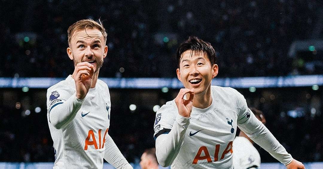 Duo pencetak gol Tottenham Hotspur ke gawang Fulham, Son Heung-min (kanan) dan James Maddison (kiri).