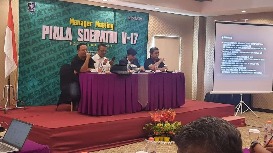 Manager Meeting dan Pembagian Grup Piaal Soeratin U-17 Jawa Timur, Rabu, 25 Oktober 2023. (Foto: Rizal A./Ngopibareng.id)