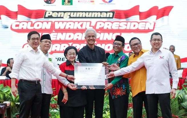 Ketua Umum PDIP, Megawati Soekarnoputri dijadwalkan ziarah ke makam Bung Karno bersama capres-cawapres Ganjar Pranowo dan Mahfud MD. (Foto: Istimewa)