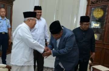 Wakil Presiden menerima kunjungam pengurus MUI pusat (Foto: Setpres)