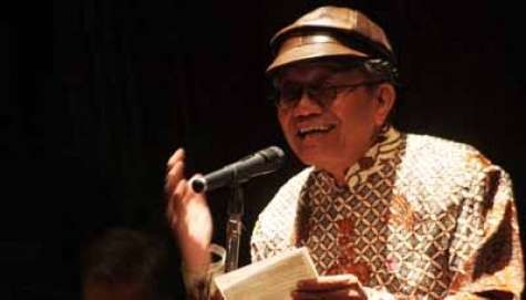 Taufiq Ismail, penyair yang mudah terharu. (Foto: dok/ngopibareng.id)