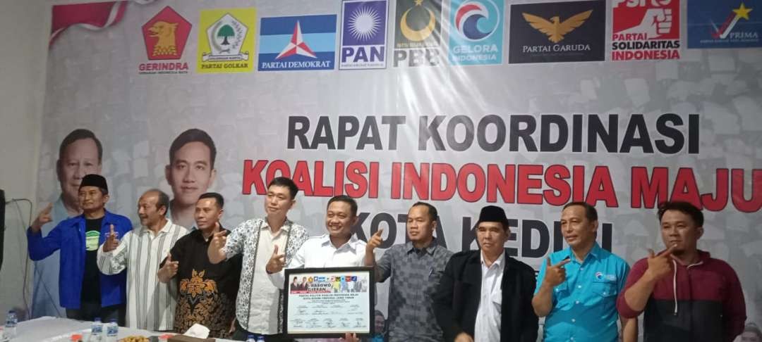 Rapat koordinasi partai koalisi pengusung capres-cawapres Prabowo-Gibran di Kota Kediri. (Foto: Fendi Lesmana/Ngopibareng.id)
