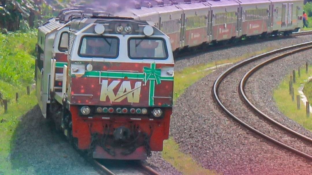 PT KAI merilis jadwal dan daftar kereta api tambahan libur Nataru. (Foto: X @KAI121)