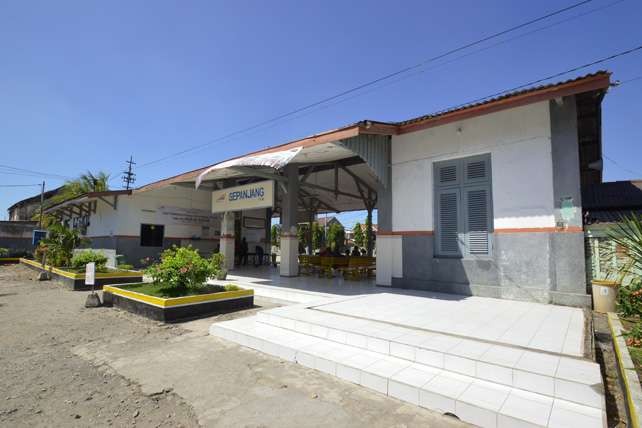 Stasiun Kereta Api Sepanjang, Kecamatan Taman, Sidoarjo. (Foto: pt kai)