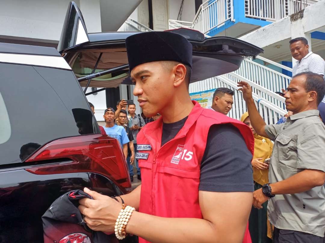 Ketua Umum Partai Solidaritas Indonesia, Kaesang Pangarep saat berkunjung di Lamongan (Foto : Istimewa)