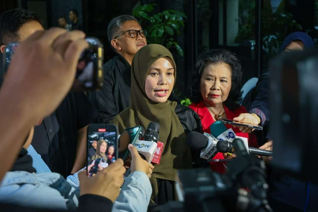 Siti Atikoh Supriyanti, istri calon presiden 2024 Ganjar Pranowo memulai safari politik, Senin 4 Desember 2023. (Foto: Tim Media Ganjar)