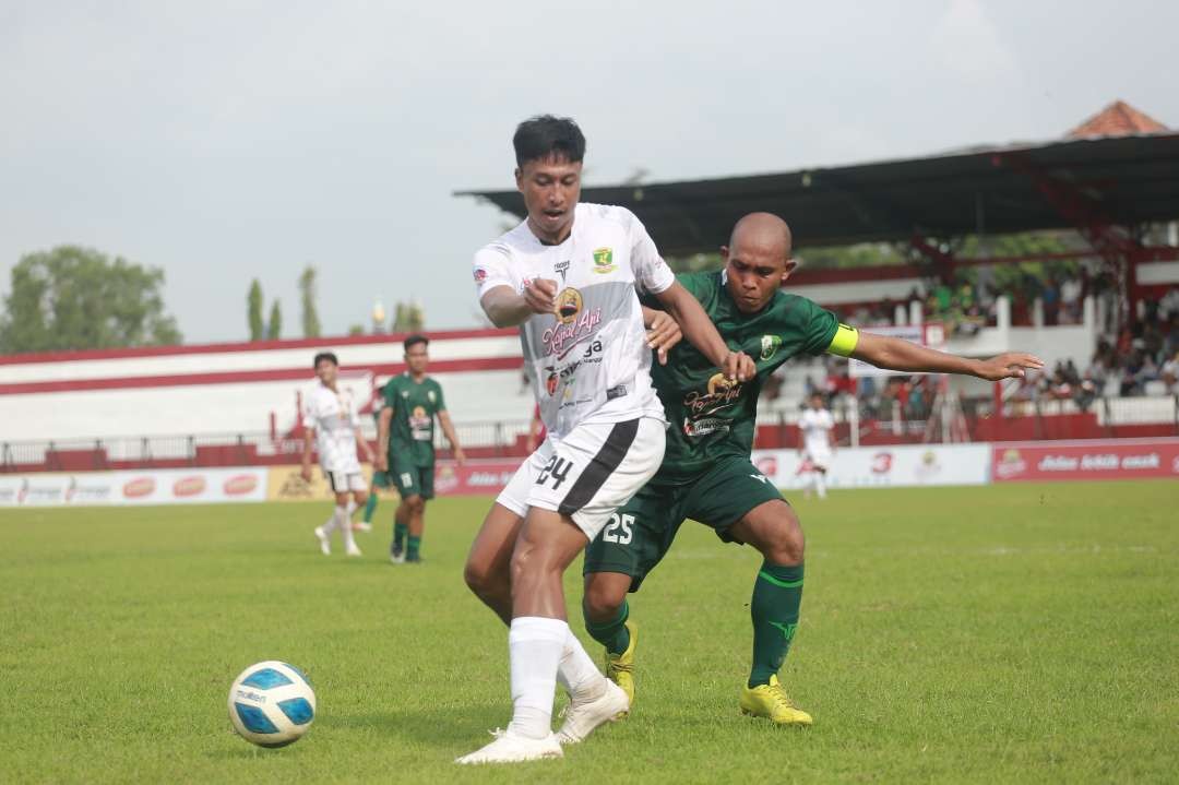Laskar kuda terbang mampu memetik kemenangan atas lawannya Persesa Sampang dengan skor 6-1 di Stadion A. Yani Pangligur Sumenep, pada Kamis 7 Desember 2023.(Foto: dok. media center sumenep)