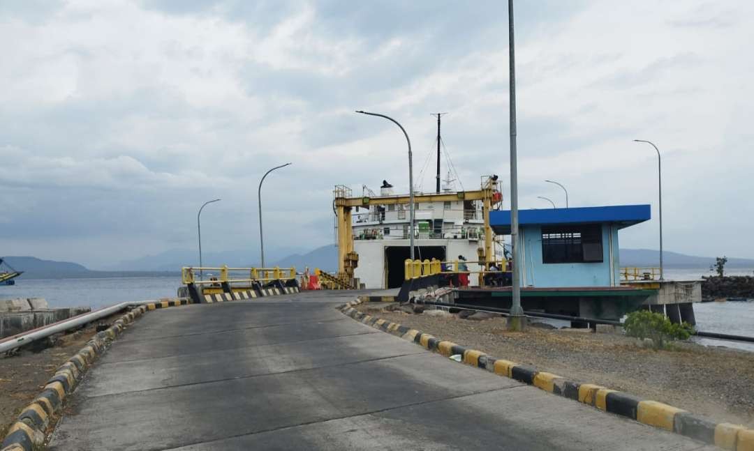 Dermaga VI Pelabuhan Ketapang tidak lagi digunakan untuk lintasan Ketapang-Lembar, mulai Jumat 15 Desember 2023. (Foto: Muh Hujaini/Ngopibareng.id)