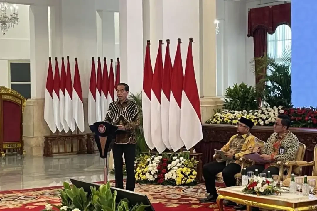 Presiden Jokowi saat memberikan arahan Raker BPKH di Istana. (Foto: Setpres)